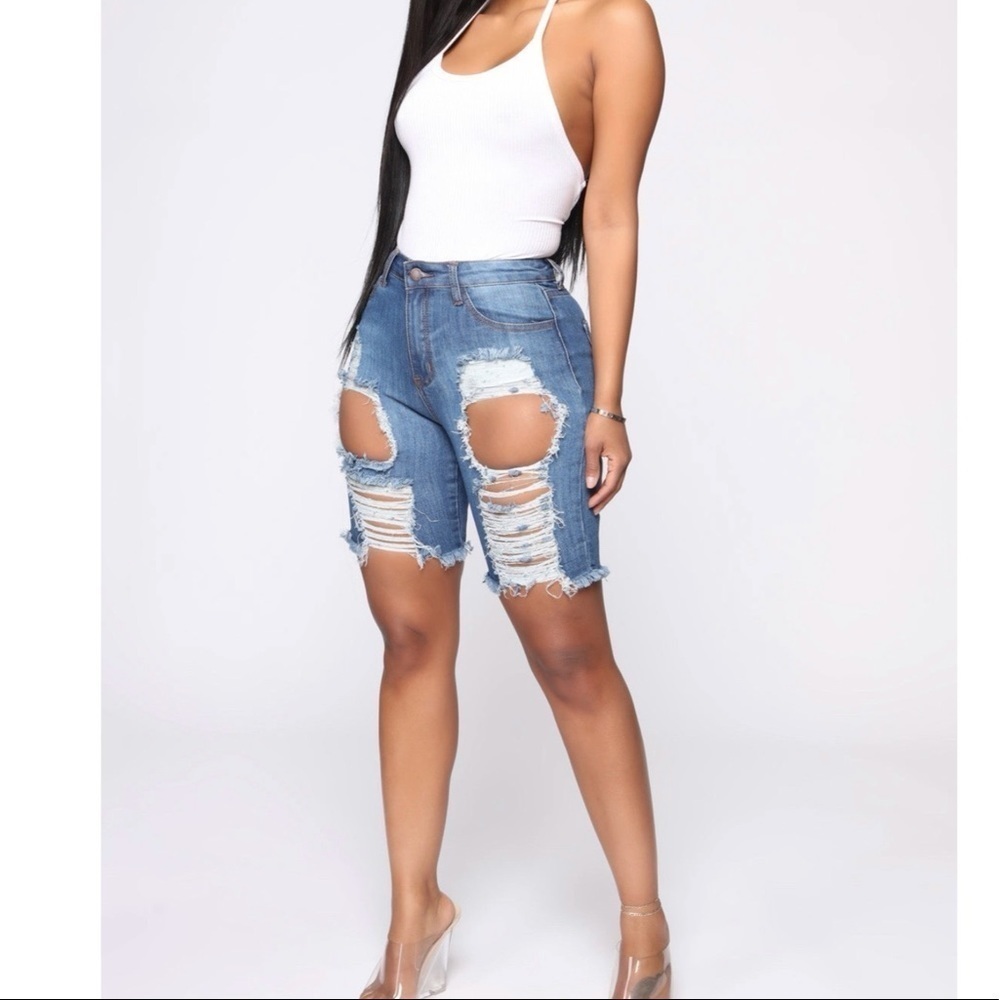 FASHION NOVA Dark Denim Mid Rise Distressed Bermuda Shorts Size 9